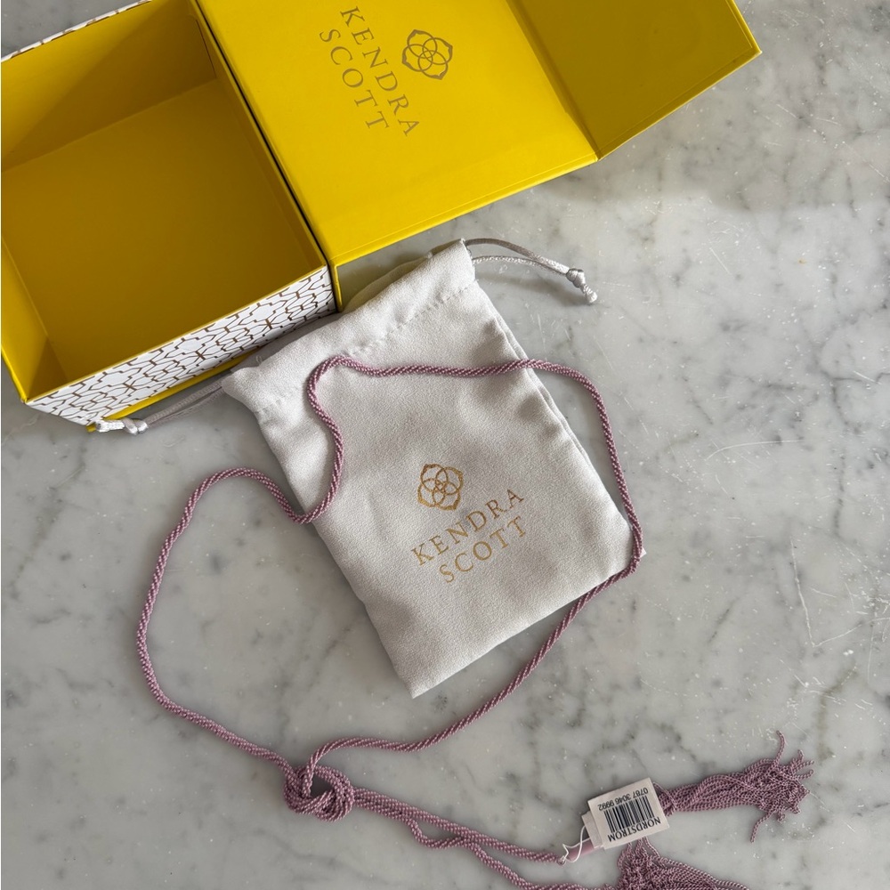 Kendra Scott Dusty Pink Tassel Lariat Necklace - Picture 3 of 3